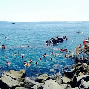 Vicolo Del Chiostro Bed & Breakfast Aci SantʼAntonio